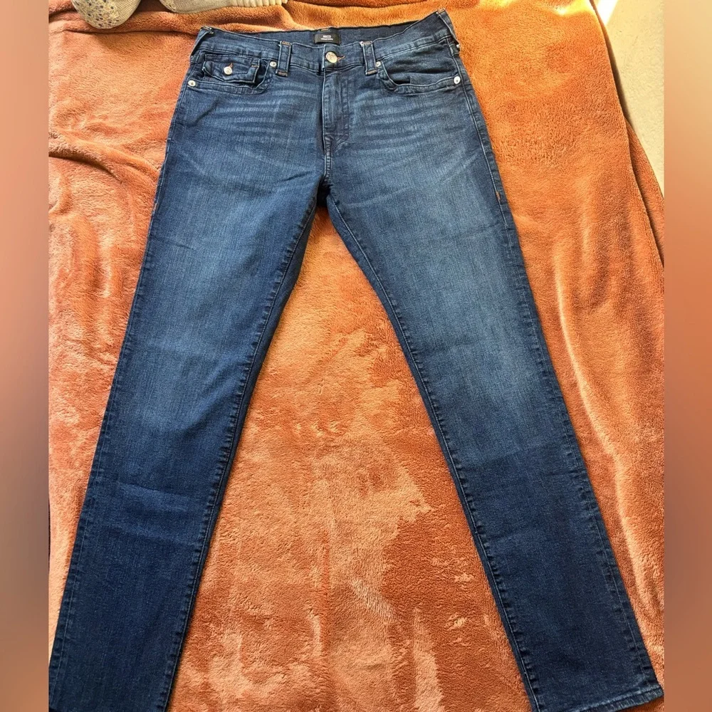 True Religion Rocco Relaxed Skinny Jeans Dark Wash Flap Pockets - Picture 2 of 8